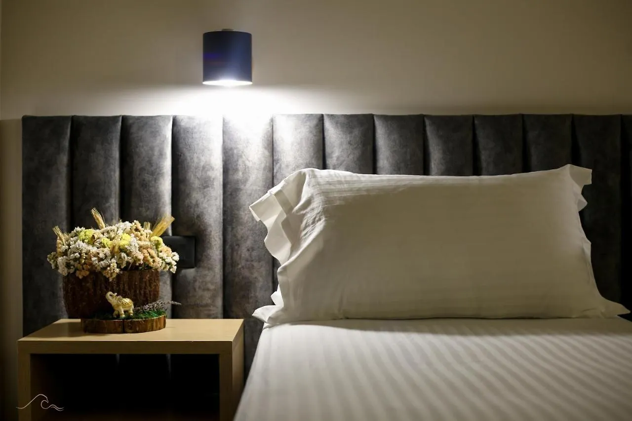 Hotel Libertas Vlorë 4*,  Albanien